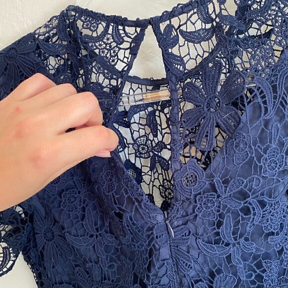 Trina Turk Lace Mini Midnight Navy Short Dress Crochet Lace - Picture 6 of 10